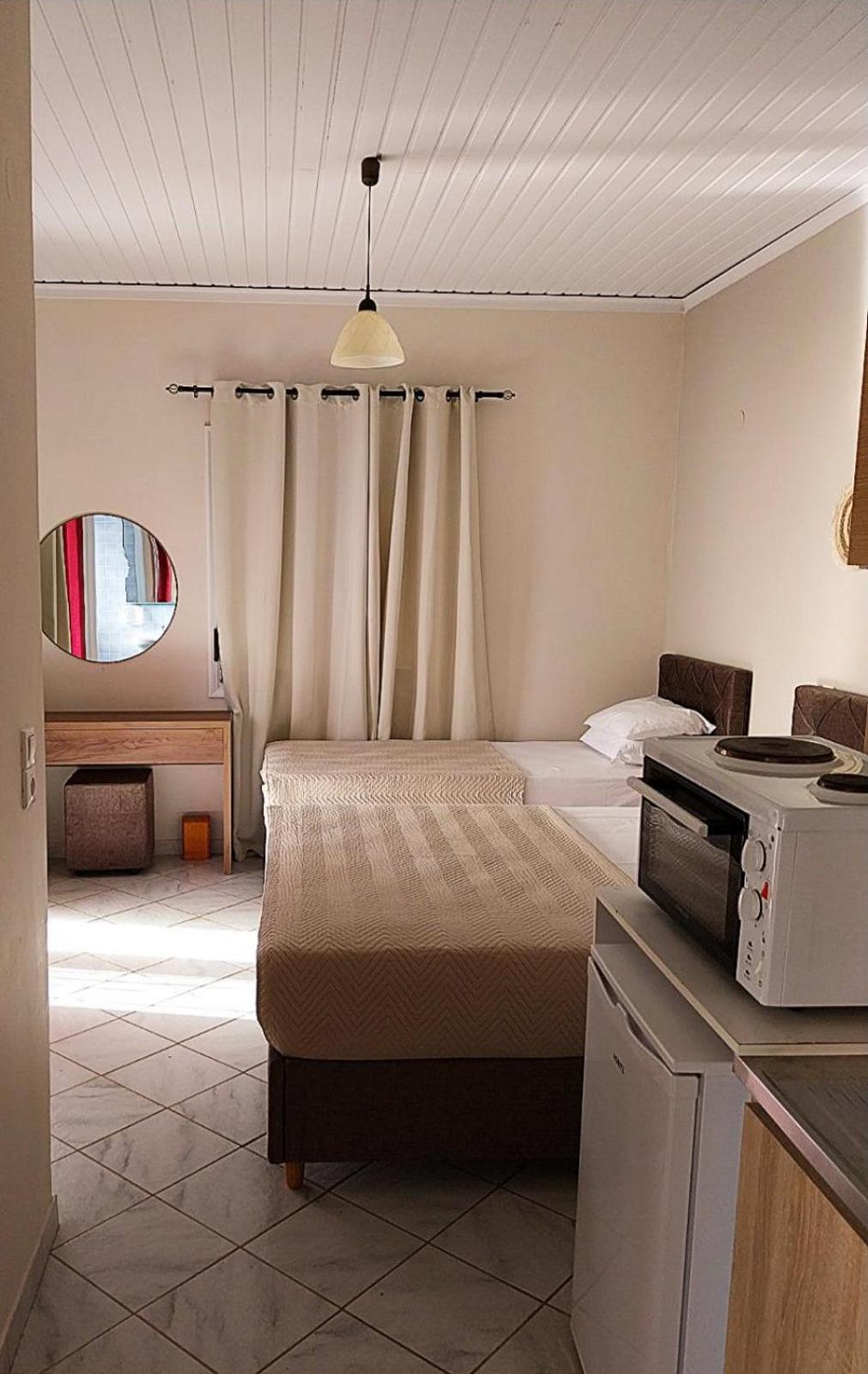 Aggeliki Apartments Nikiana Oda fotoğraf
